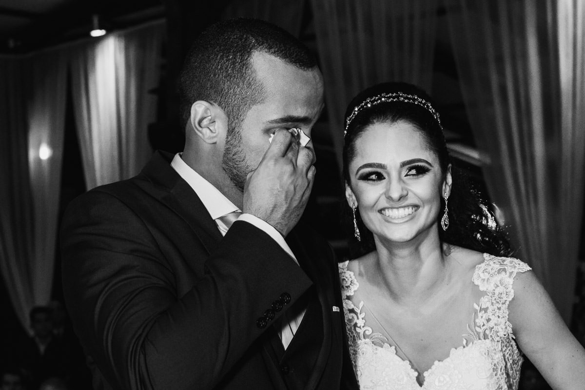 noivos emocionados chácara chiari belo horizonte