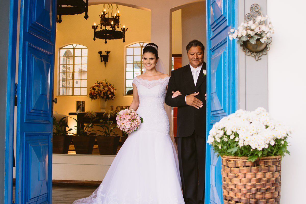 fotografia de casamento da entrada da noiva garças pampulha belo horizonte