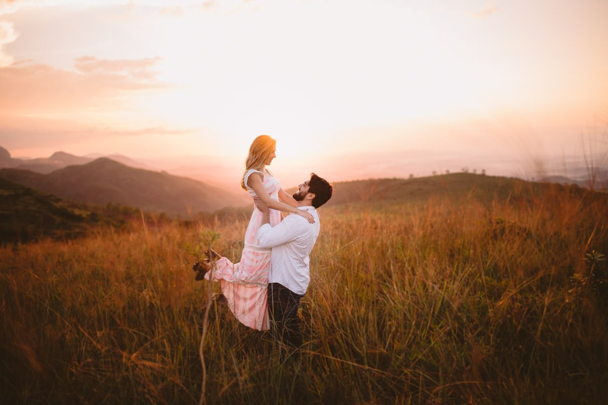 ensaio na serra do rola moça para marcelinha e dé fotografia de casamento ensaio pré-casamento le gras fotografia belo horizonte bh mg