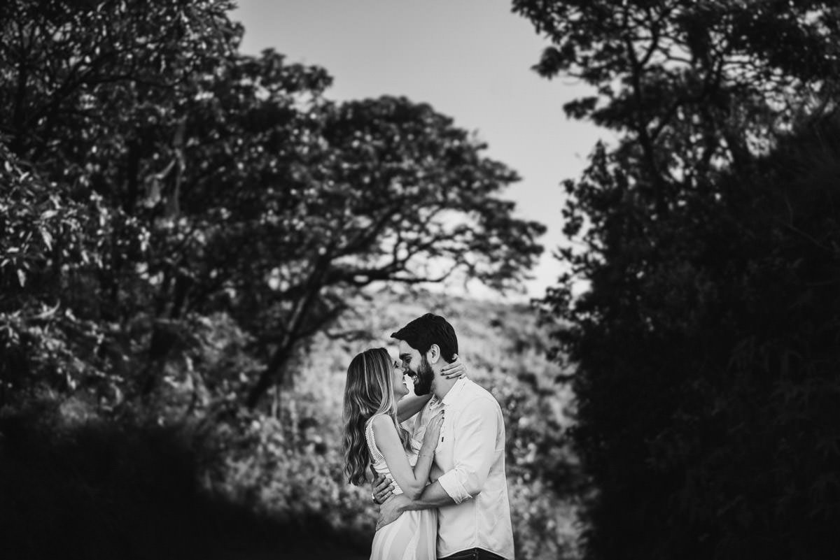ensaio na serra do rola moça para marcelinha e dé fotografia de casamento ensaio pré-casamento le gras fotografia belo horizonte bh mg